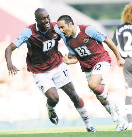 东契奇与老詹一直有沟通聊如何相互提升 他渴望跻身湖人队史最伟大