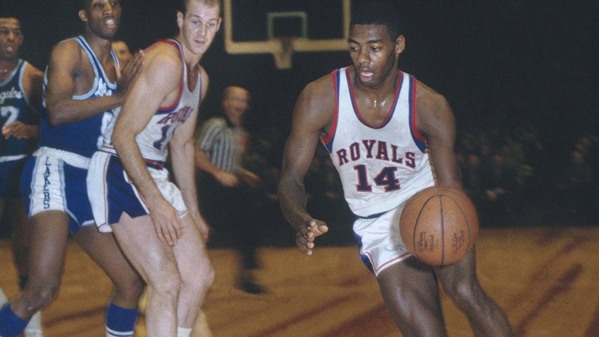 梅里诺破门萨卡建功 阿森纳2-1富勒姆.