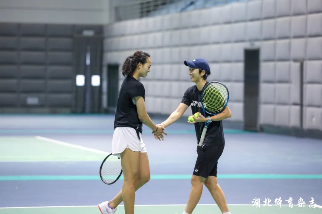 表现都展现 表现都展现