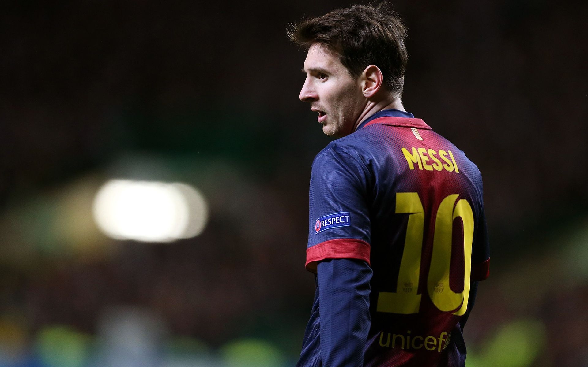 放大失误成 放大失误成