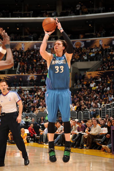 炸金花高手为什么偏保守（炸金花高手为何偏向稳健打法）